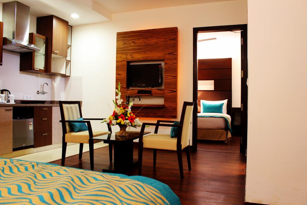 Stately Suites Mg Road Gurgaon Exterior foto